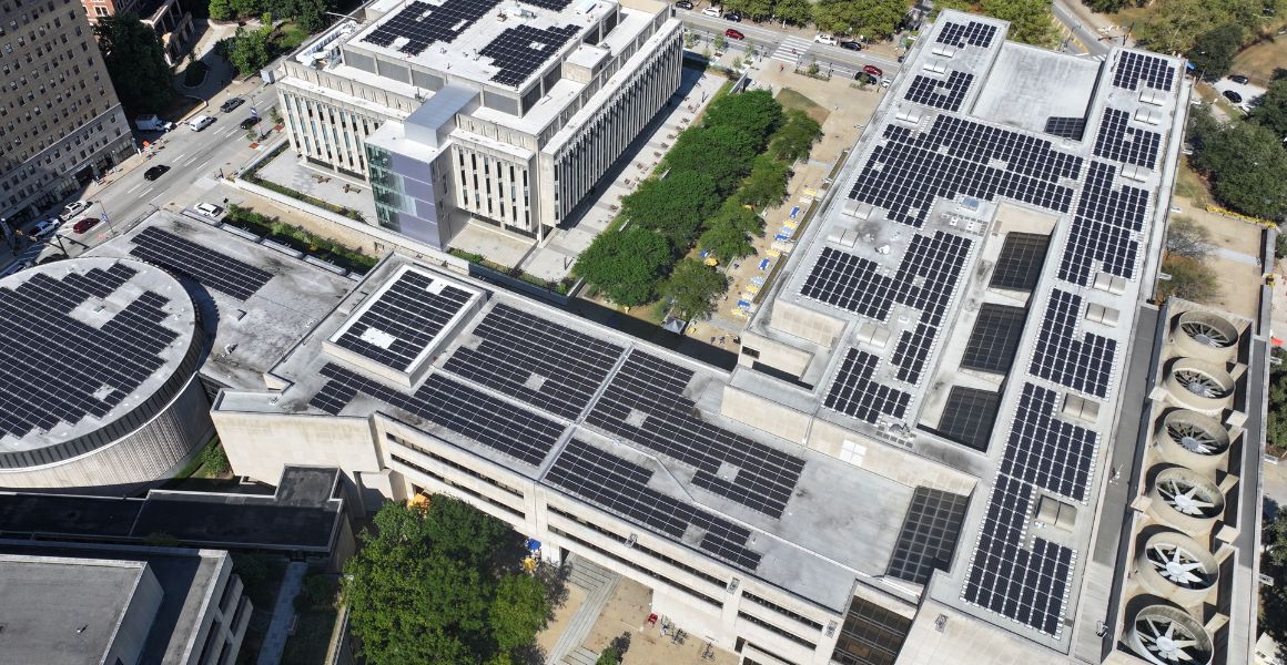 Posvar Hall rooftop solar panels