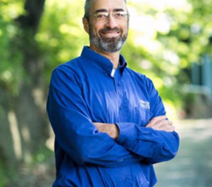 Portrait of Daniel Mosse